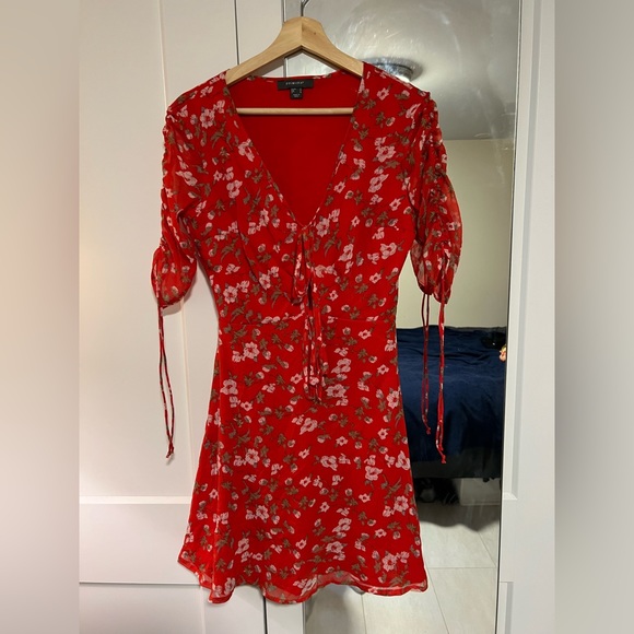 strapless open back dress Primark Size 6-7 (122 cm) Dress – MiniMe Preloved